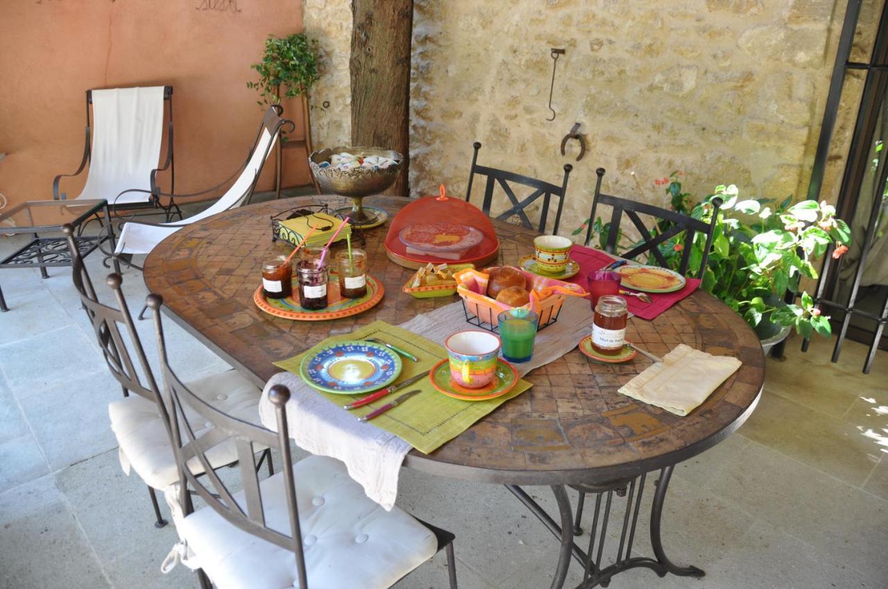 Bed and Breakfast Mas De Foncaudette Lourmarin Zewnętrze zdjęcie