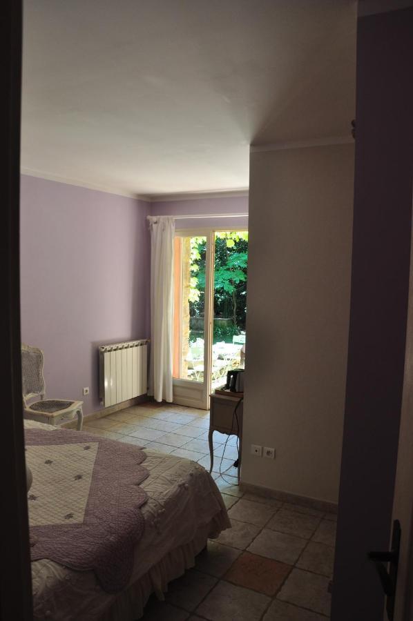 Bed and Breakfast Mas De Foncaudette Lourmarin Zewnętrze zdjęcie